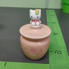 0413-065 ハローキティ 壺