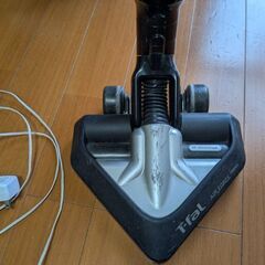 ●決まりました●　T-fal ﾃｨﾌｧｰﾙ ｽﾃｨｯｸｸﾘｰﾅｰ 掃除機【中古品】の画像