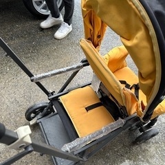 2人乗りベビーカーの画像
