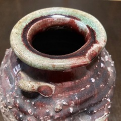 信楽焼　芳斎作　花瓶　壺　花器　銘あり　茶色の画像