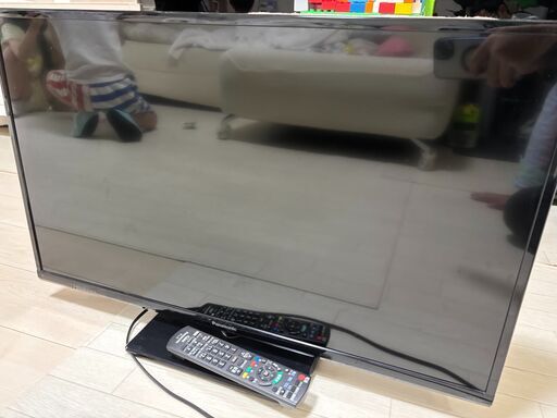 Pansonic 32インチ液晶テレビ TH-32C305 (Stars) 瓢箪山のテレビ