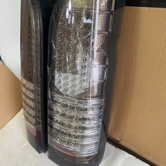 ハイエーステールランプの画像