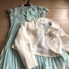 女の子　　服　130の画像