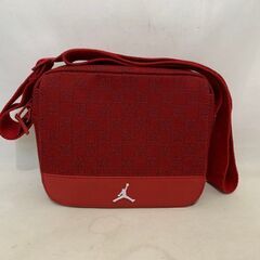 JORDAN ジョーダン ショルダーバッグ ワンポイントロゴ カ...