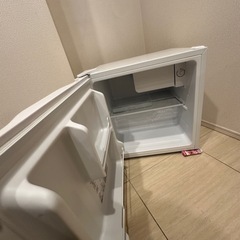 小型冷蔵庫　2020年製 左開き 1ヶ月保証付きの画像
