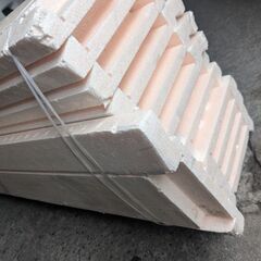 発泡スチロール　断熱材