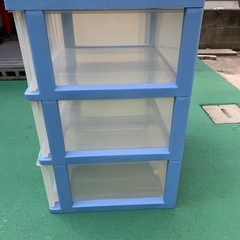 衣装ケースキャスター付きの画像