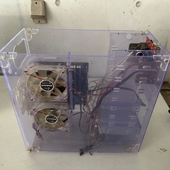 ゲーミングPC用アクリル箱