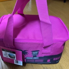 Trader Joe's保冷バッグの画像