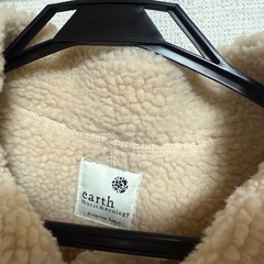 earth music&ecology ジャケット ブルゾン ベージュの画像