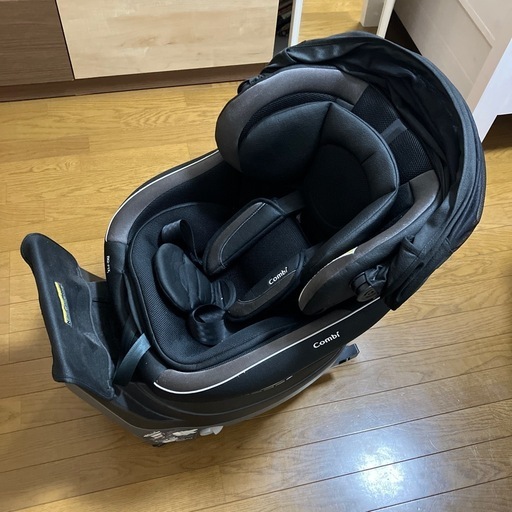 Combi チャイルドシート クルムーヴスマート ISOFIX JG-650