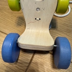 おもちゃ）紐を引くとカタカタ動きますの画像
