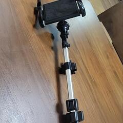 iKross ヘッドレスト取付式車載ホルダー
の画像