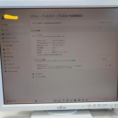 液晶モニター　FUJITSU(電源ケーブル、映像ケーブル付)の画像