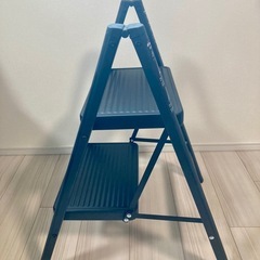 最終値下げ【ほぼ新品】脚立の画像