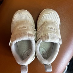 美品🌟new balance キッズ・ベビーシューズ　13cmの画像