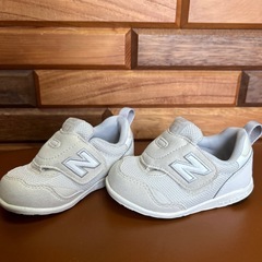 美品🌟new balance キッズ・ベビーシューズ　13cmの画像
