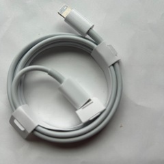 iPhone 純正ケーブル