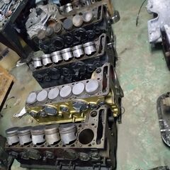 Mベンツ113SLリビルトエンジン部品制作専門工場