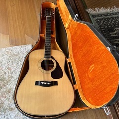 取引き中　ギターYamaha  FG201