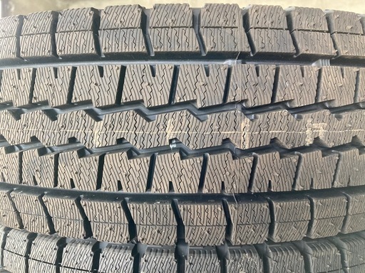 新品　DUNLOP 175R14  24年製　スタッドレスタイヤ