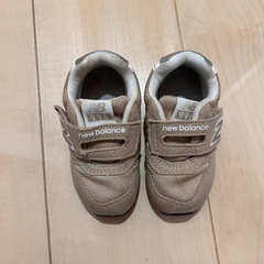 美品　ベビーシューズ　ニューバランス　12.5センチ