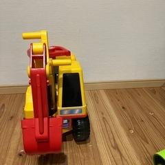 ユンボトラック乗り物の画像