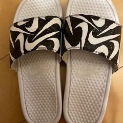 NIKE べナッシ