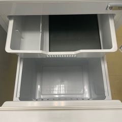 冷蔵庫(at-rf160-wh)の画像