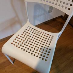 IKEA ADDE アッデ
チェア ホワイト イスの画像
