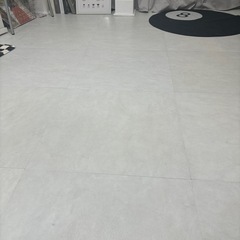 フロアタイル　6畳 東リ
