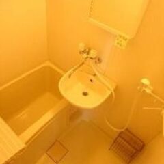 ★家賃７万円・角部屋★都営新宿線『一之江』駅徒歩２分♪都市ガス・宅配ボックス・防犯カメラ・温水洗浄便座♪ − 東京都