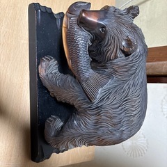 熊の置物の画像