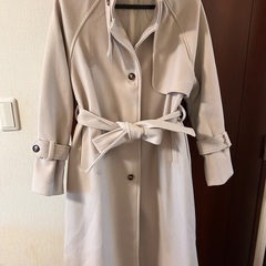 グレイル　コート