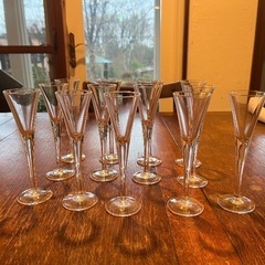 食前酒、ショット、カクテルグラス