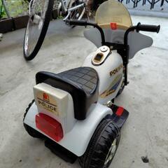 キッズ用電動トライクの画像