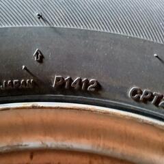 【走行距離わずか】155/65R14スタッドレスタイヤの画像