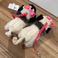 パグ　ポーチ　2体セットの画像