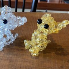 ちょっと大きなビーズのチワワ2体セットの画像