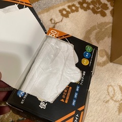 不織布マスク　2箱セット　開封済みの画像