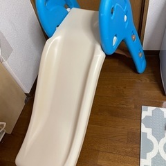 子供用滑り台