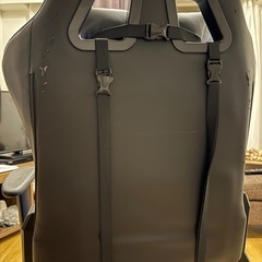 ゲーミングチェア
の画像
