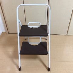5月上旬まで⭐︎ ニトリ 踏み台 ショコラ2段 脚立 いす 椅子 の画像