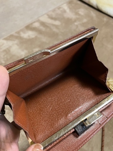 𝗟𝗢𝗨𝗜𝗦 𝗩𝗨𝗜𝗧𝗧𝗢𝗡 がま口財布 USA (ココテツチャン堅田) 近江 𝗟𝗢𝗨𝗜𝗦 𝗩𝗨𝗜𝗧𝗧𝗢𝗡 がま口財布 USA (ココテツチャン堅田) 近江