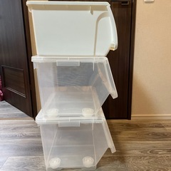 (上からも横からも開け閉め可能)収納ケースの画像