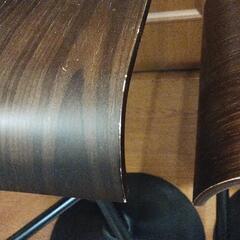 カウンターチェアーの画像