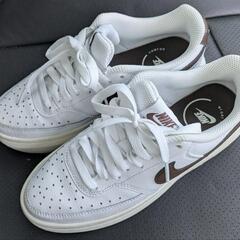 ナイキ コート ビジョン アルタ NIKE W COURT VI...