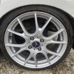 16インチホイールの画像