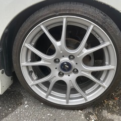16インチホイールの画像