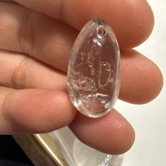 虹入り 水晶 丸玉 約45mm 穴なし 天然石 パワーストーン